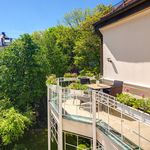 Rent 6 bedroom house of 235 m² in München