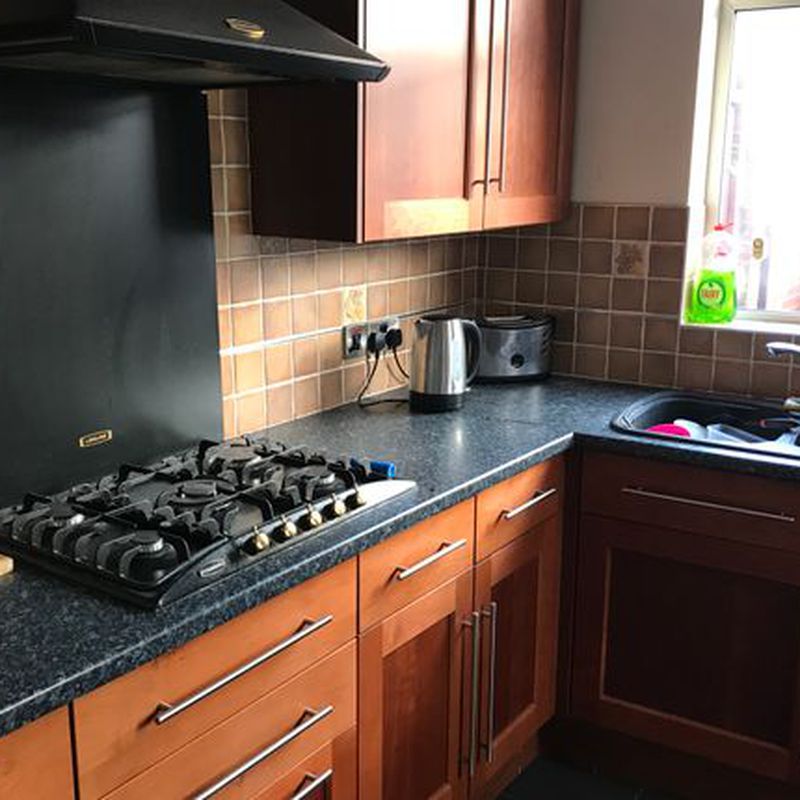 Room to rent in Norborough Road, Wheatley, Doncaster DN2 Intake