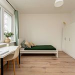 Rent a room of 72 m² in berlin