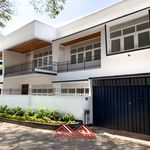 Rent 4 bedroom house of 179 m² in Colombo