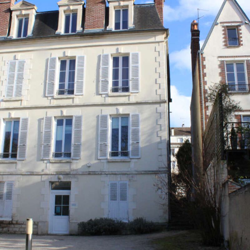 Location appartement 2 pièces 46 m² Auxerre (89000)