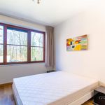 Appartement de 95 m² avec 3 chambre(s) en location à Auderghem