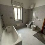 Rent 4 bedroom apartment of 120 m² in Rosarno
