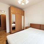 Wynajmij 4 sypialnię apartament z 87 m² w Warszawa