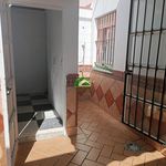 Rent 4 bedroom apartment of 140 m² in Sanlúcar de Barrameda