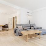 Rent 2 bedroom apartment of 160 m² in Valencia