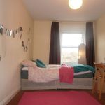 Rent 4 bedroom flat in Newcastle upon Tyne