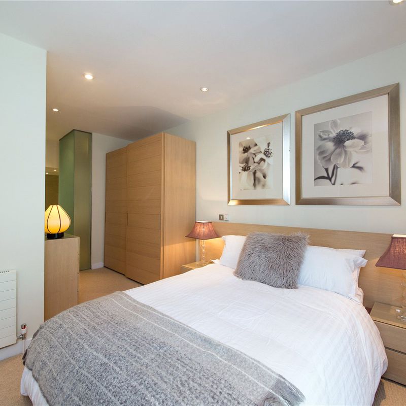 2 bed mews house to rent Notting Hill
