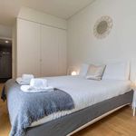 Rent 1 bedroom apartment of 55 m² in Amadora