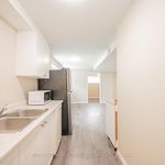 Rent 1 bedroom apartment of 60 m² in Wasaga Beach