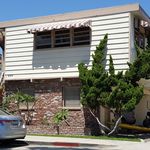 Rent a room of 55 m² in Newport Beach