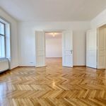 Miete 3 Schlafzimmer wohnung von 136 m² in Sankt Pölten