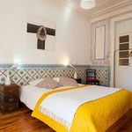 Rent 4 bedroom apartment of 90 m² in Lisboa