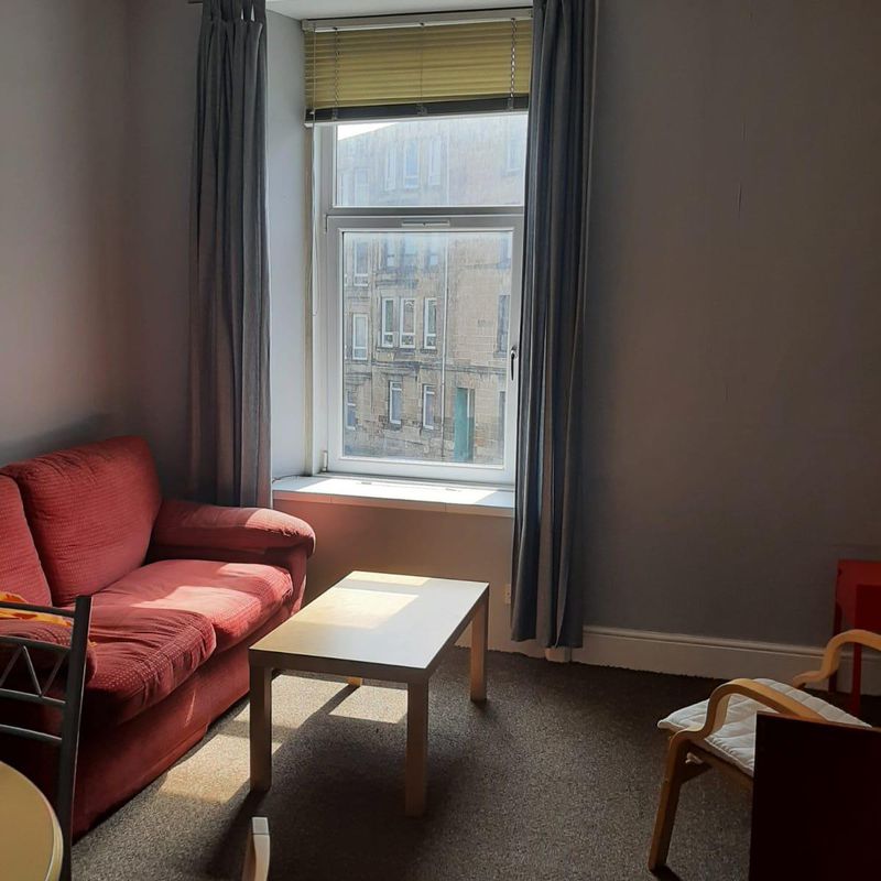 1 Bedroom Flat to Rent at Glasgow, Glasgow-City, Glasgow/Southside, Strathbungo, England Claughton