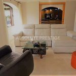 Rent 4 bedroom house of 370 m² in Marbella