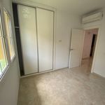 Rent 3 bedroom house of 210 m² in Mijas