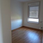 Rent 2 bedroom apartment of 49 m² in Malafretaz