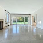 Rent 5 bedroom house of 560 m² in Rode