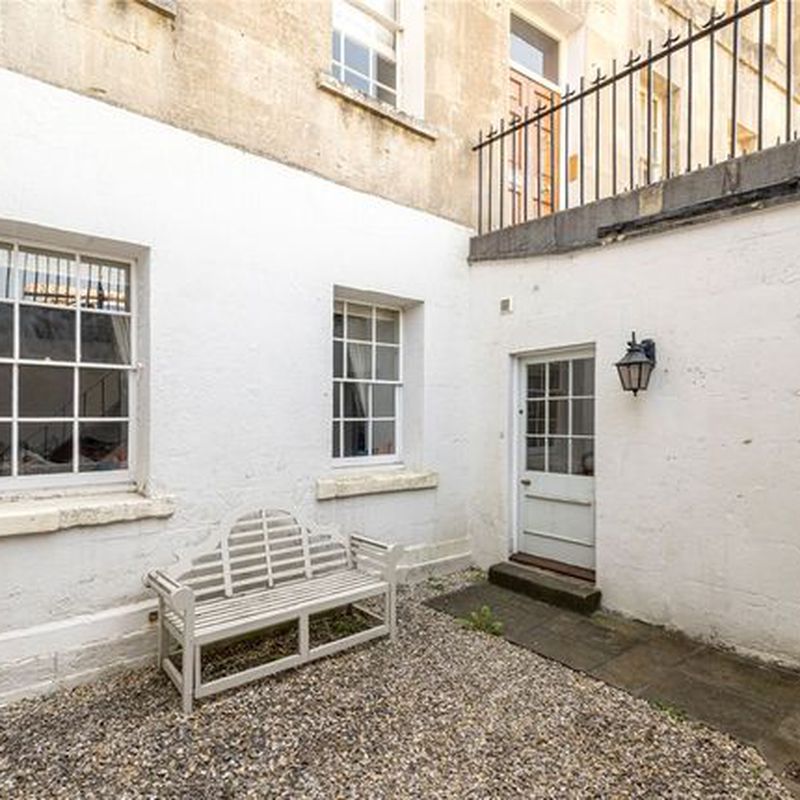 Flat to rent in Royal Crescent, Bath, Somerset BA1 Sion Hill