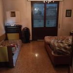 Affitto 4 camera casa di 160 m² in Legnano