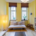 Rent 4 bedroom apartment of 114 m² in Berlin