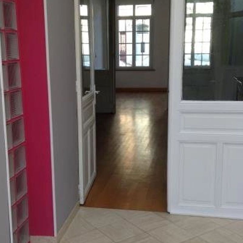 Louer appartement de 3 pièces 90 m² 650 € à Saint-Quentin (02100) : une annonce Arthurimmo.com