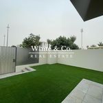 Rent 3 bedroom house of 128 m² in Dubai