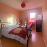 Rent 3 bedroom apartment of 63 m² in Niort