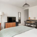 Rent 1 bedroom apartment of 23 m² in Paris