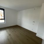 Rent 4 bedroom apartment in Pully