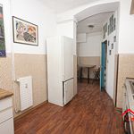 Affitto 7 camera appartamento di 93 m² in Genova