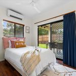 Rent 3 bedroom house of 7500 m² in Cairns