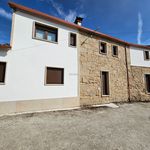 Rent 4 bedroom house of 160 m² in Padrón