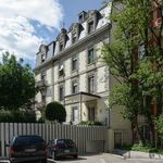 Rent 5 bedroom apartment of 118 m² in Genève