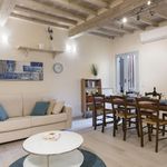 Rent 1 bedroom apartment of 72 m² in Florence