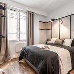 Rent 1 bedroom apartment of 60 m² in Paris