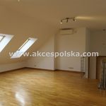 Rent 8 bedroom house of 280 m² in Warszawa