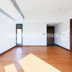 Rent 4 bedroom apartment of 148 m² in Western District