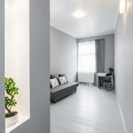 Rent 4 bedroom apartment in Poznań