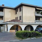 Affitto 3 camera appartamento di 90 m² in Coccaglio