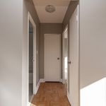 Rent 1 bedroom apartment of 54 m² in Toronto