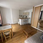 Rent 2 bedroom apartment of 43 m² in Paris