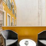 Rent 3 bedroom apartment of 200 m² in Lisboa