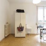Rent 4 bedroom apartment in Firenze