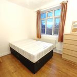 Rent 1 bedroom flat of 55 m² in London