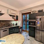 Rent 6 bedroom apartment of 240 m² in Rome