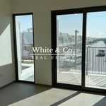 Rent 3 bedroom house of 200 m² in Dubai