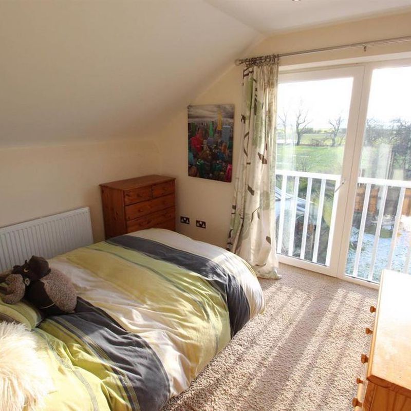 West Garth Gardens, Scarborough 4 bed semi-detached bungalow to rent - £1,150 pcm (£265 pw) Cayton