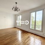 Rent 4 bedroom apartment of 87 m² in Brest