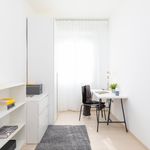 Rent 5 bedroom apartment in Venezia